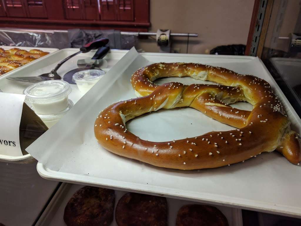 Callies Pretzel Factory | Route 390, Cresco, PA 18326, USA | Phone: (570) 595-3257