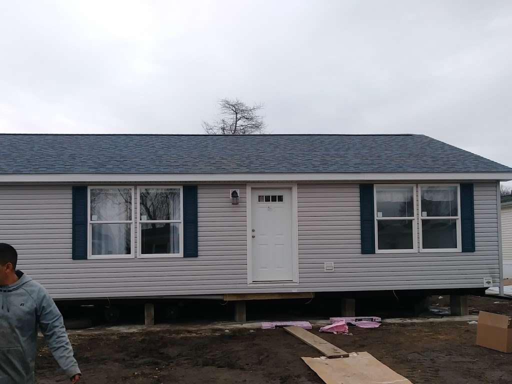 Grande Woods South Manufactured Home Community in 7 Priest Blvd, Rio