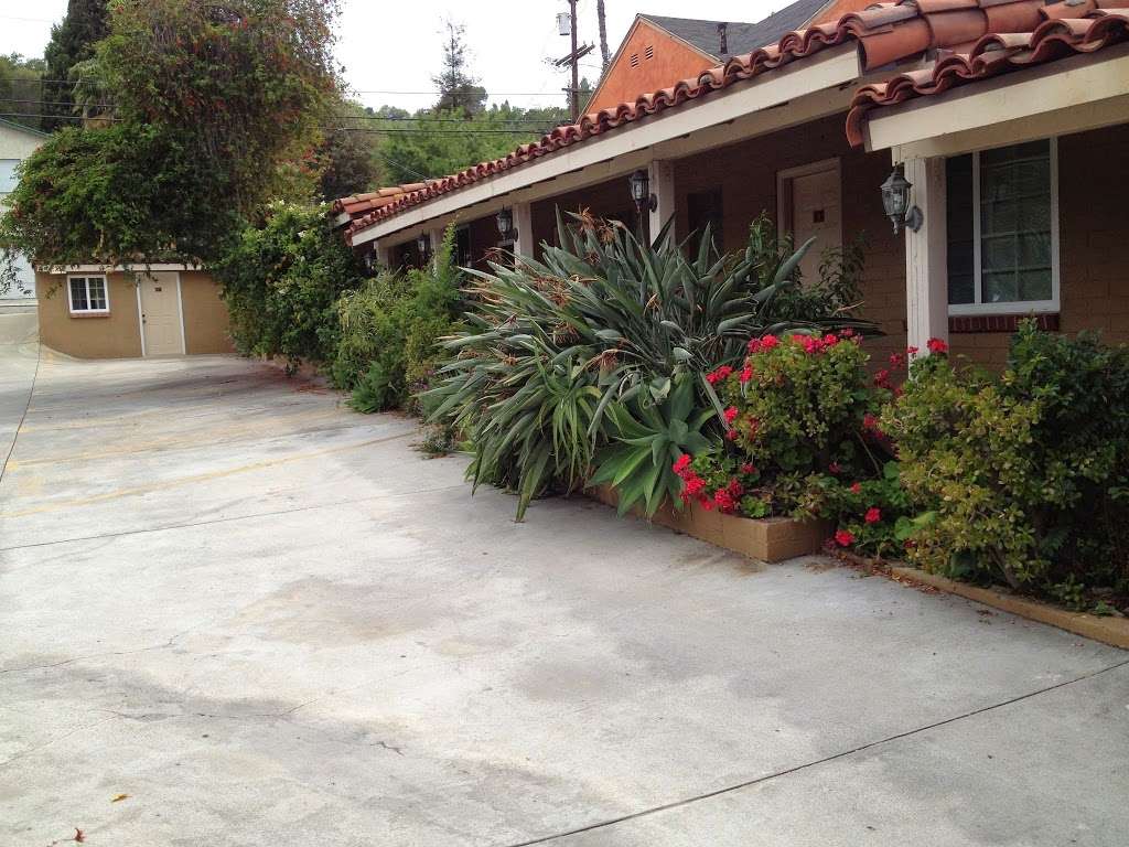 El Patio Inn | 11466 Ventura Blvd, Studio City, CA 91604 | Phone: (818) 508-5828