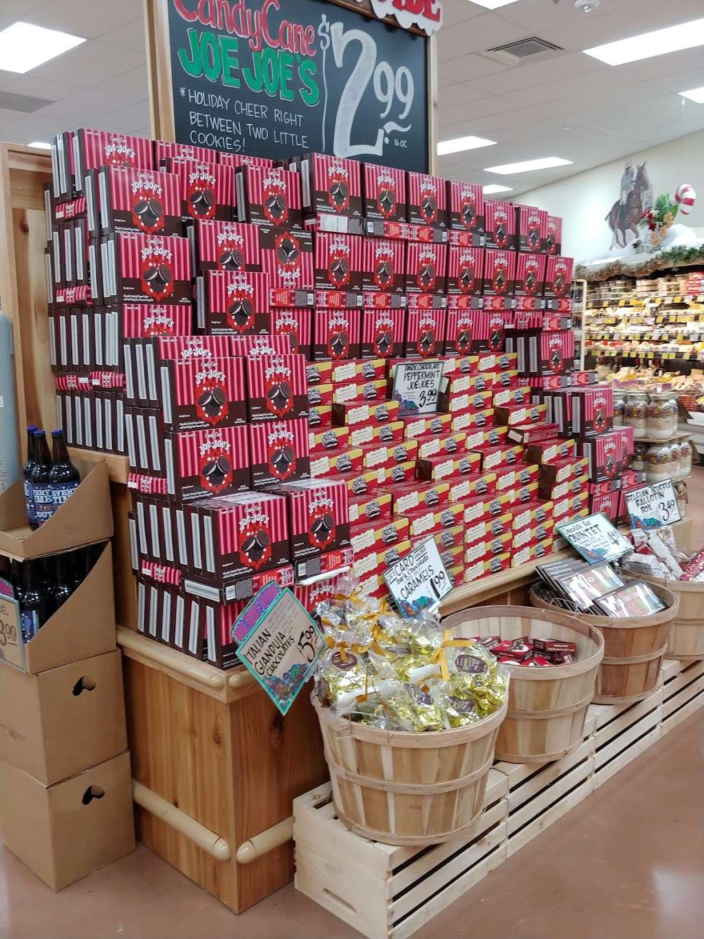 Trader Joes | 44755 Brimfield Dr, Ashburn, VA 20147, USA | Phone: (703) 858-5993