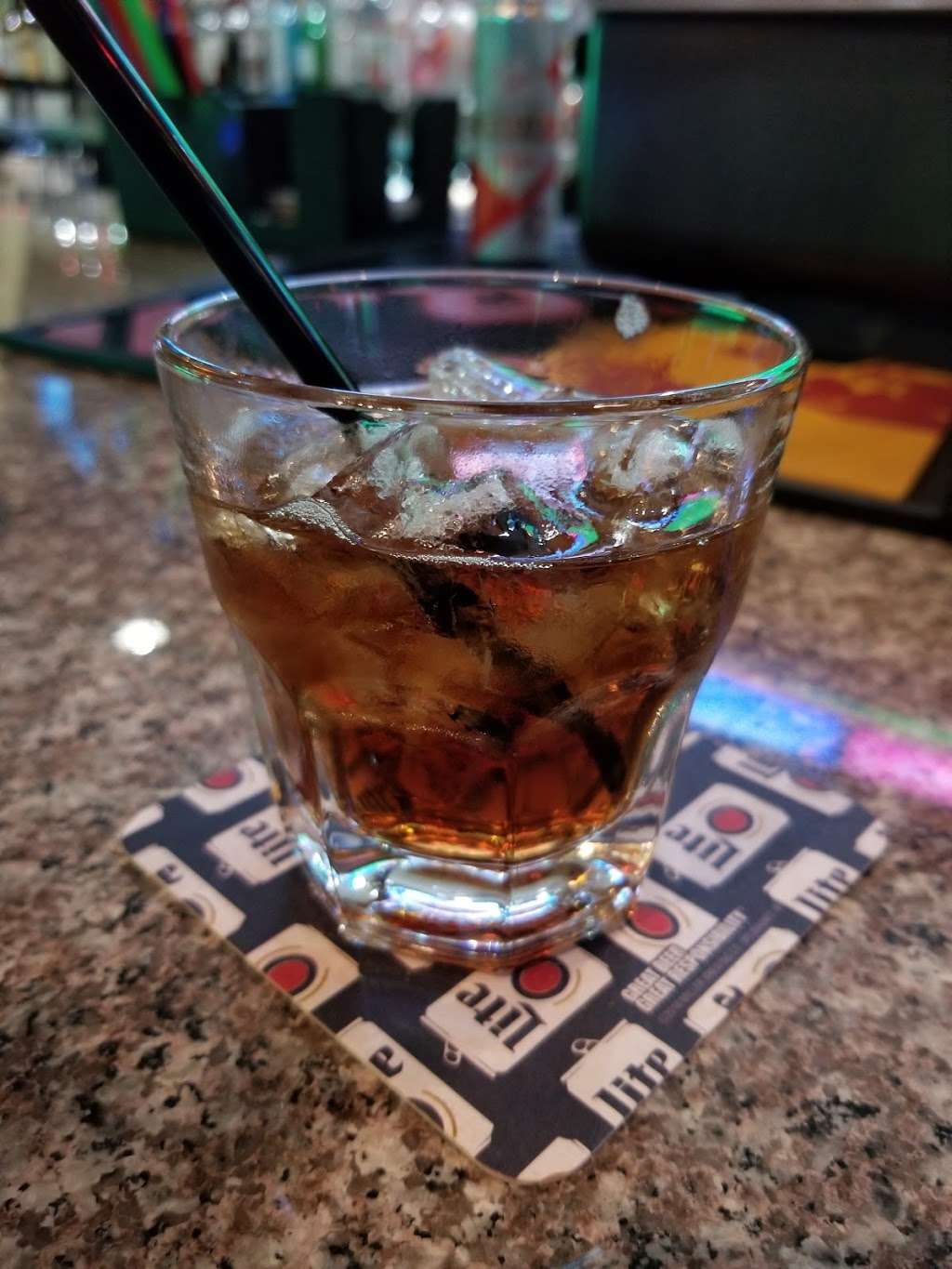 Friends Pub | 2407 W Parkwood Ave #115, Friendswood, TX 77546, USA | Phone: (281) 482-1313