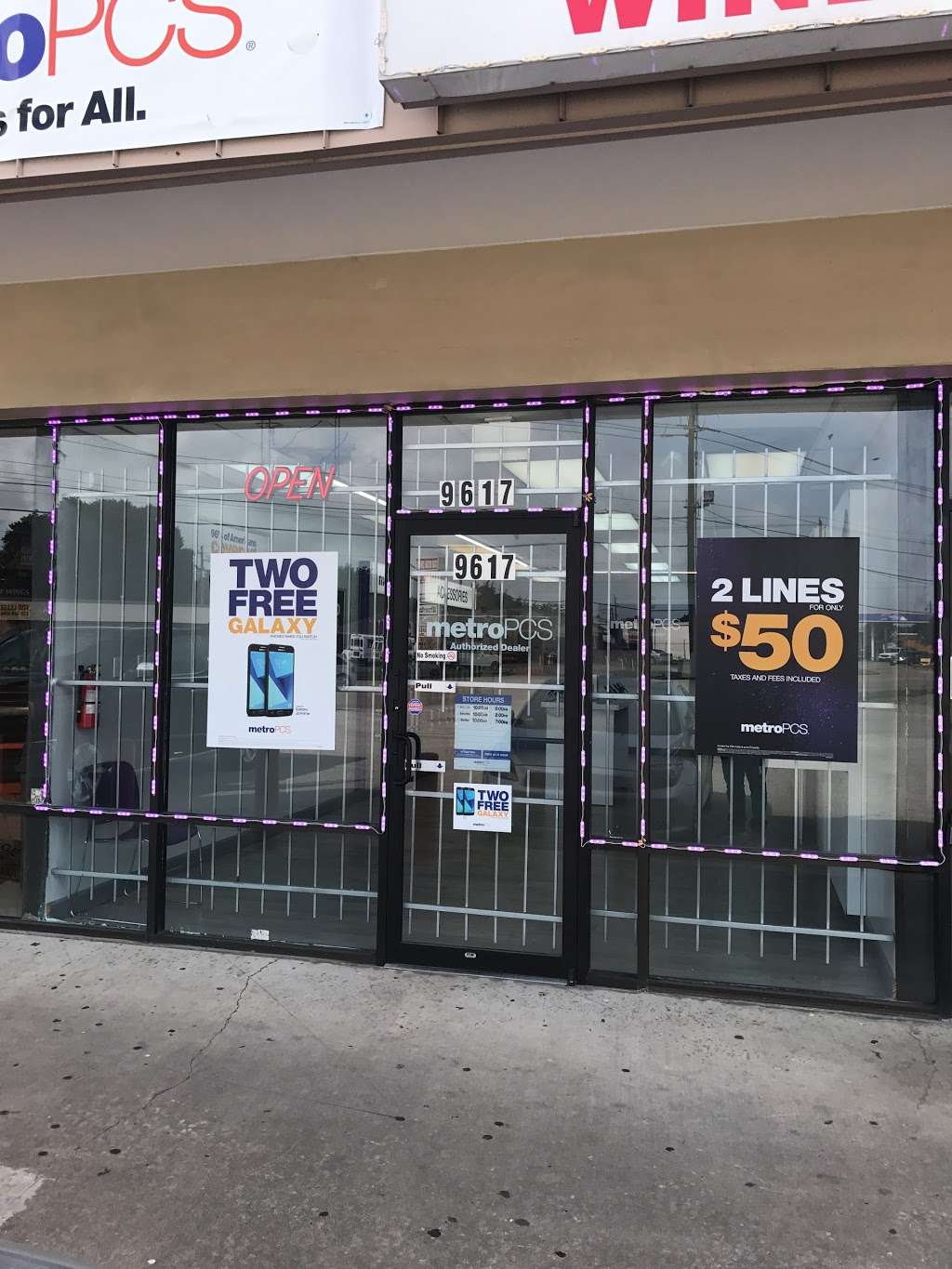 MetroPCS | 9617 Spencer Hwy, La Porte, TX 77571, USA | Phone: (281) 884-8086 MetroPCS | 9617 Spencer Hwy, La Porte, TX 77571, USA | Phone: (281) 884-8086