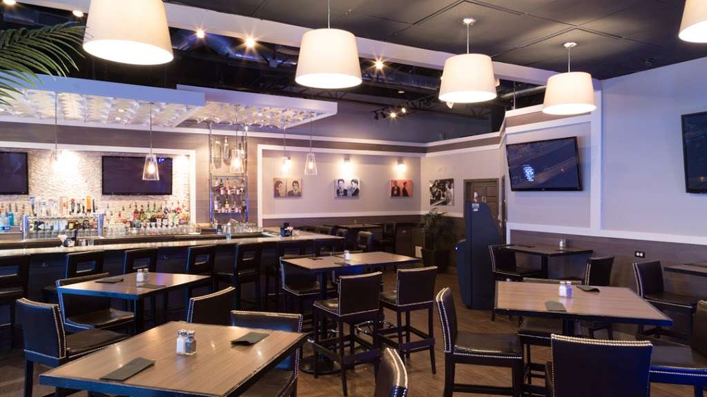 Metro Grill & Bar | 2019 Essington Rd, Joliet, IL 60435, USA | Phone: (815) 577-8191