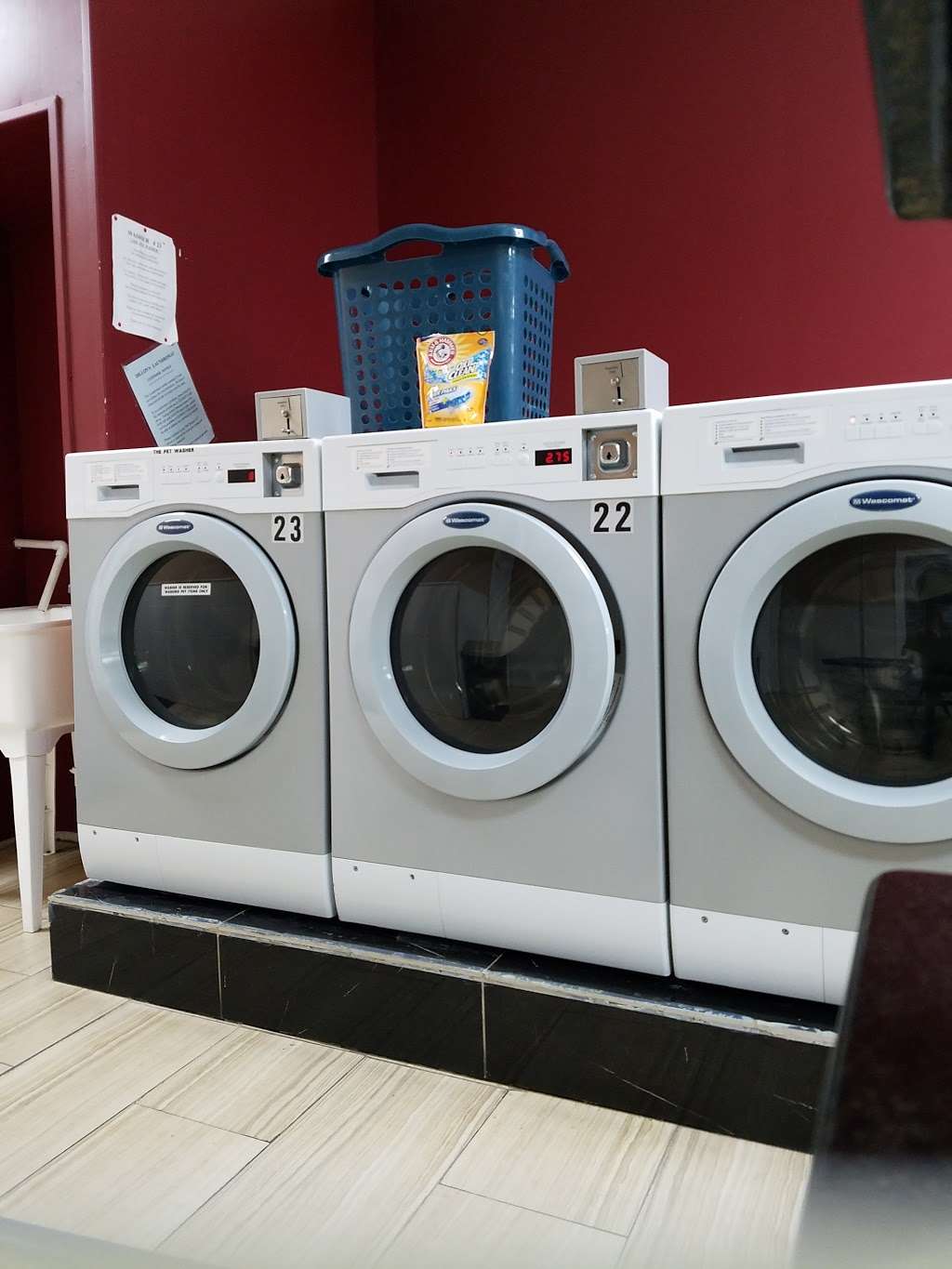 Dillons Laundromat | 766 Paterson Hamburg Turnpike, Pompton Lakes, NJ 07442, USA