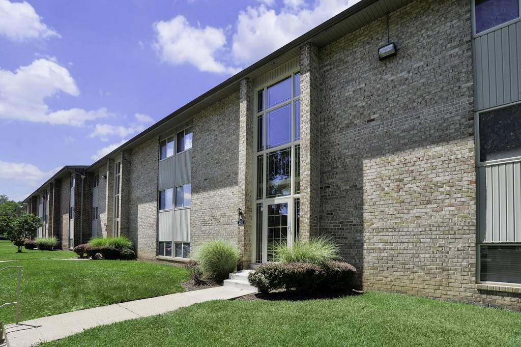 Cedar Creek Apartment Homes | 215-D Woodhill Dr, Glen Burnie, MD 21061, USA | Phone: (410) 762-4256