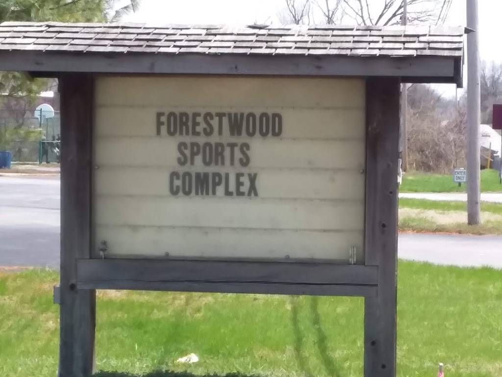 Forest Wood Park | 806 Ferguson Ave, Ferguson, MO 63135, USA | Phone: (314) 443-7272