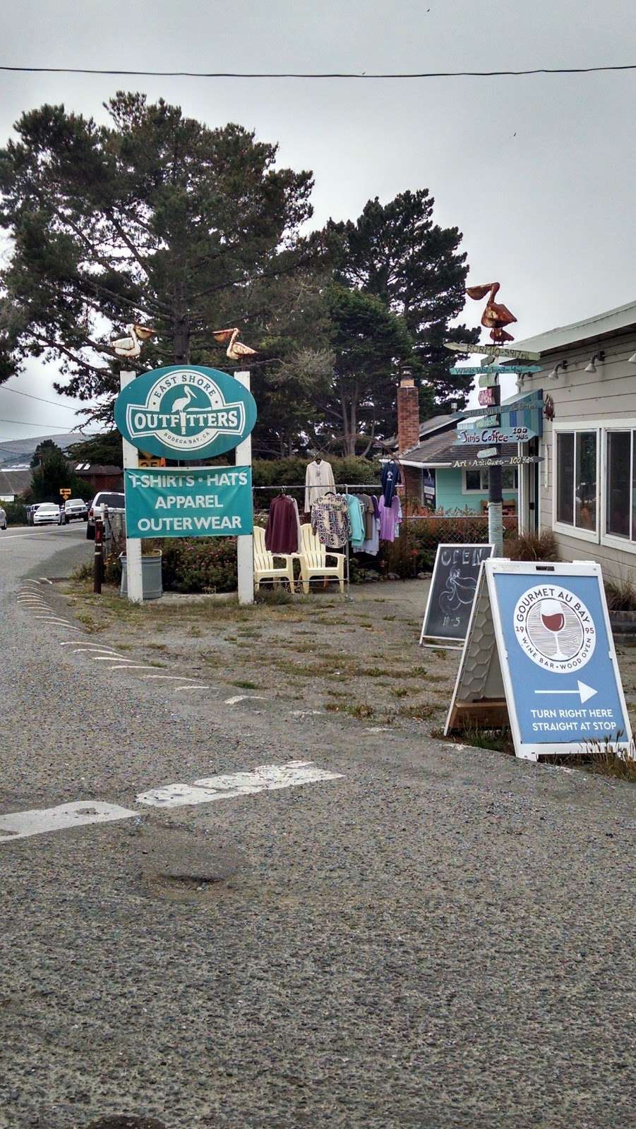 East Shore Outfitters (Bodega Bay Gifts) | 1583-1599 Eastshore Rd, Bodega Bay, CA 94923, USA