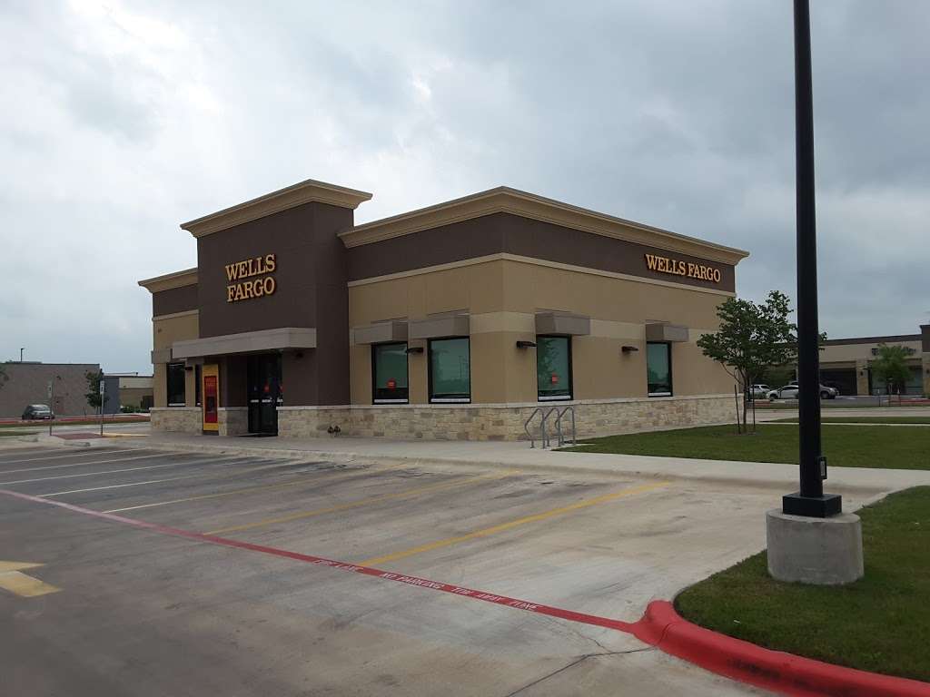 Wells Fargo Bank | 659 Cibolo Valley Dr, Cibolo, TX 78108, USA | Phone: (210) 907-8869