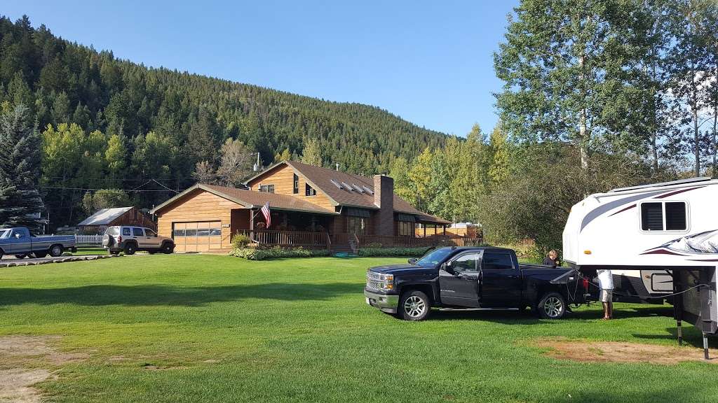 Cottonwood RV & Mobile Home Park | 1485 Chicago Creek Rd, Idaho Springs, CO 80452, USA | Phone: (303) 567-2617