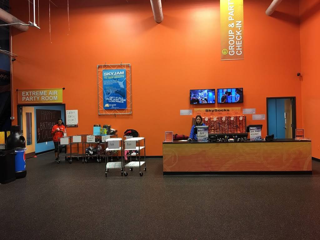 Sky Zone Trampoline Park | 3644 Boston Rd #130, Lexington, KY 40514 | Phone: (859) 629-4455