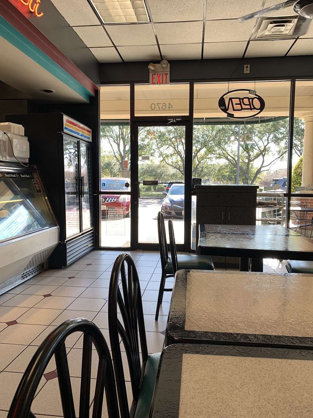 Bagel Express | 4670 Hwy 6, Sugar Land, TX 77478, USA | Phone: (281) 242-2435