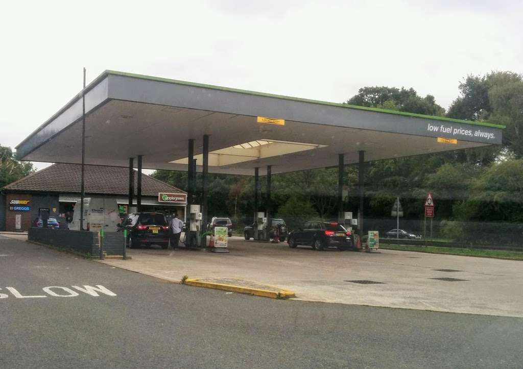 Apple Green Service Station | Crawley Ave, Crawley RH10 8BA, UK | Phone: 01293 614956