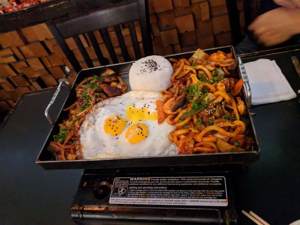 Go Pocha | 401 Vermont Ave, Los Angeles, CA 90020, USA | Phone: (213) 381-0088