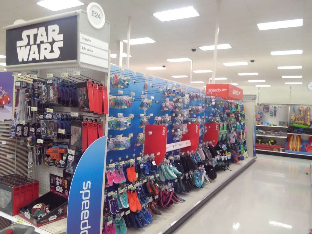 Target | 15922 Crain Hwy, Brandywine, MD 20613, USA | Phone: (301) 720-9000