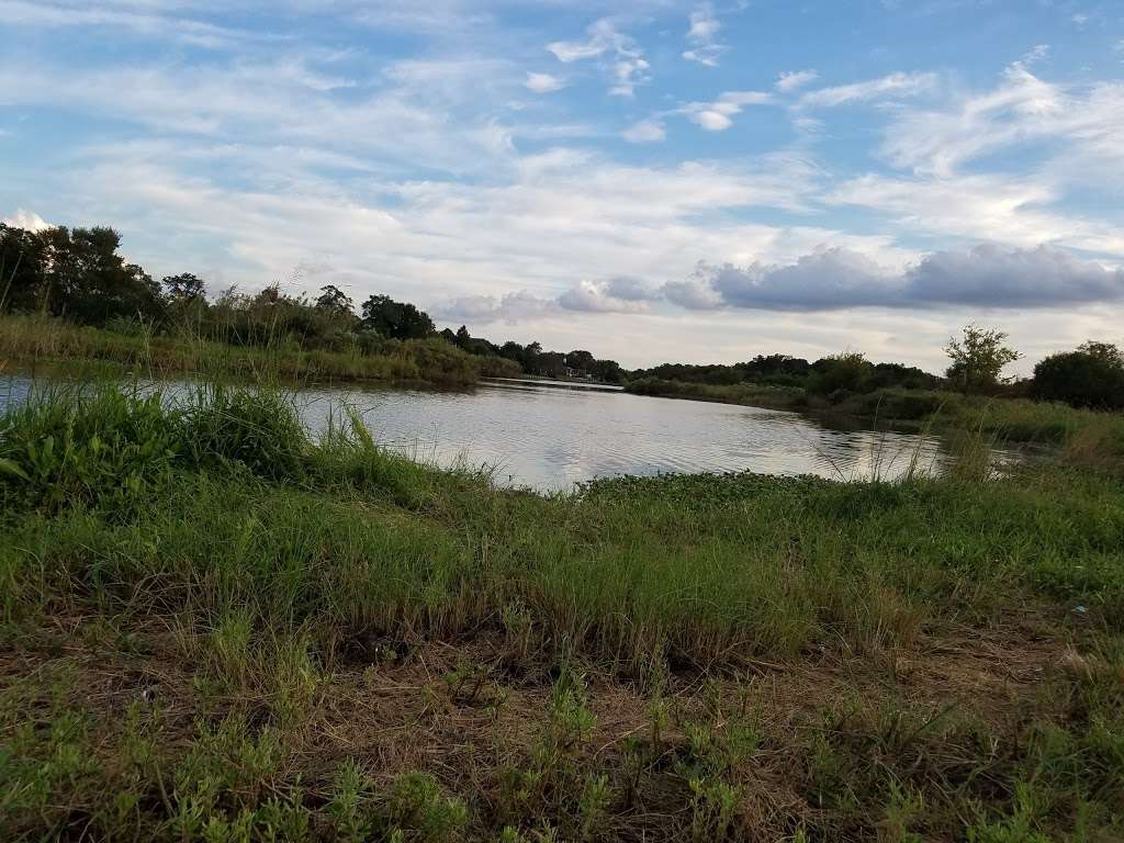 Dr. Ned and Fay Dudney Clear Creek Nature Center | 1220 Egret Bay Blvd, League City, TX 77573, USA | Phone: (281) 554-1181