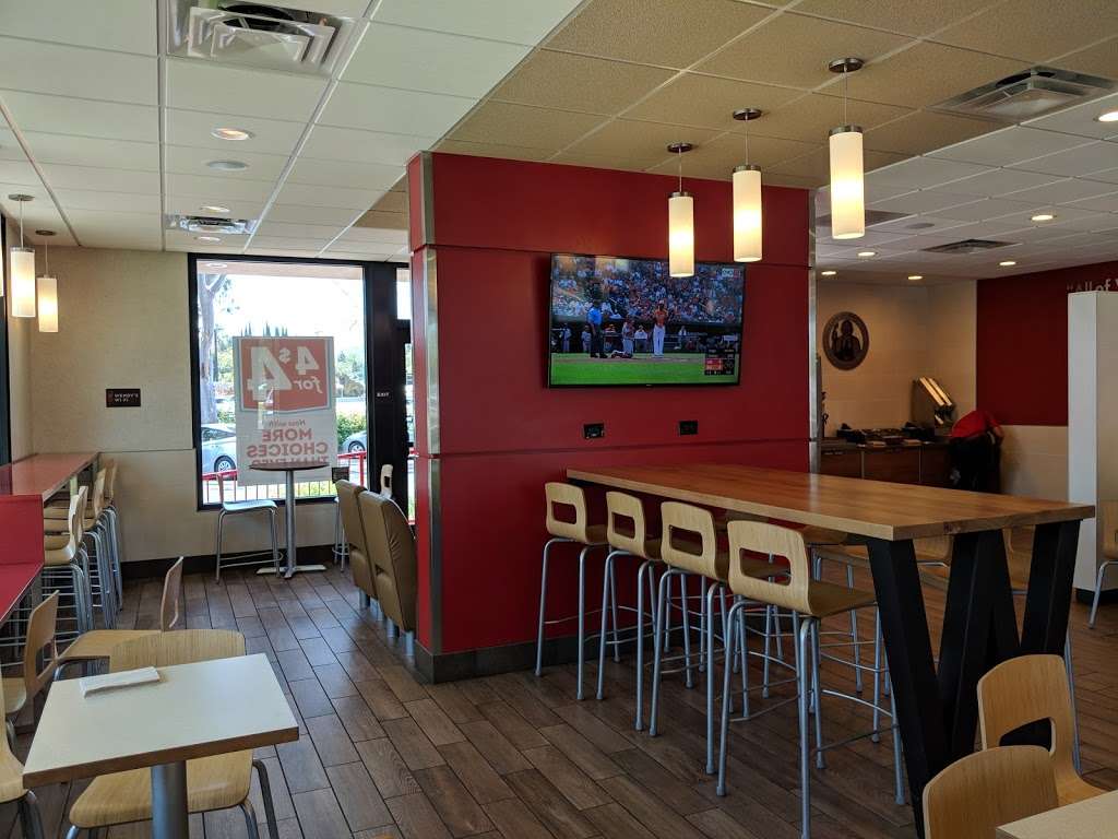 Wendys | 2790 E W Hillcrest Dr, Thousand Oaks, CA 91320 | Phone: (805) 499-5622