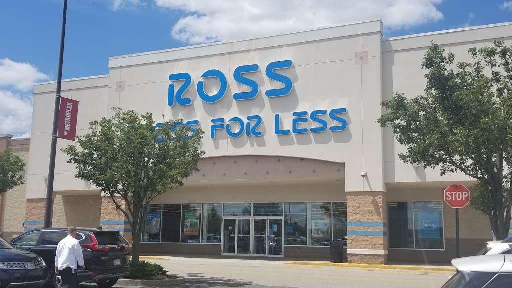 Ross Dress for Less | 2420 Chemical Rd, Plymouth Meeting, PA 19462, USA | Phone: (610) 940-3777