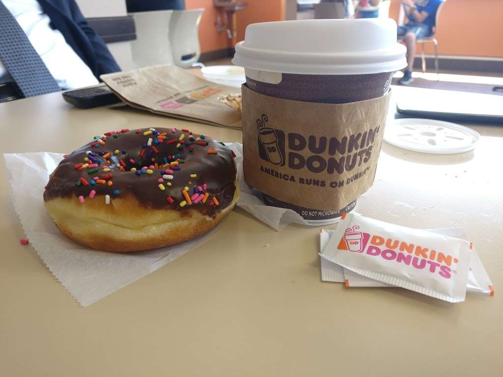 Dunkin | 299 Burnside Ave, Lawrence, NY 11559, USA | Phone: (516) 239-2052