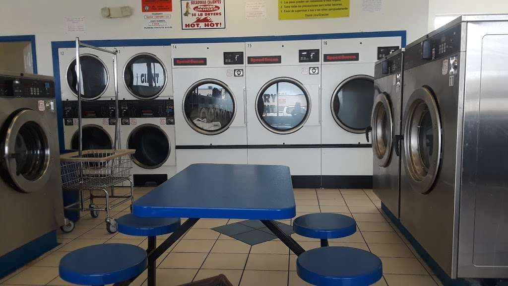 Wash World Coin Laundry | 1799 E Hinson Ave, Haines City, FL 33845 | Phone: (863) 547-9829