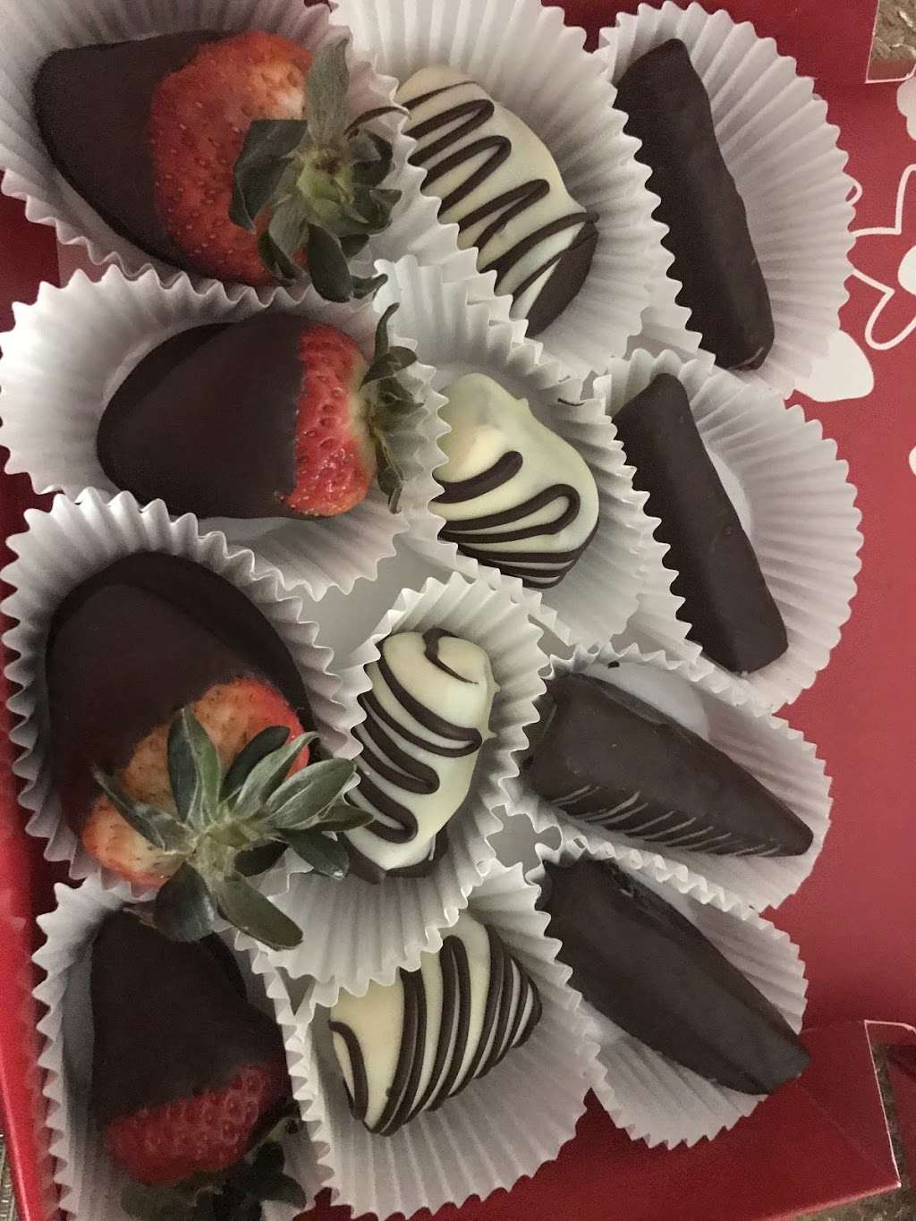 Edible Arrangements | 8201 Broadway St Ste 141, Pearland, TX 77581, USA | Phone: (281) 997-1414