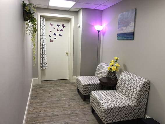 Merry Spa | 3 Short St, Ipswich, MA 01938, USA | Phone: (978) 312-6758