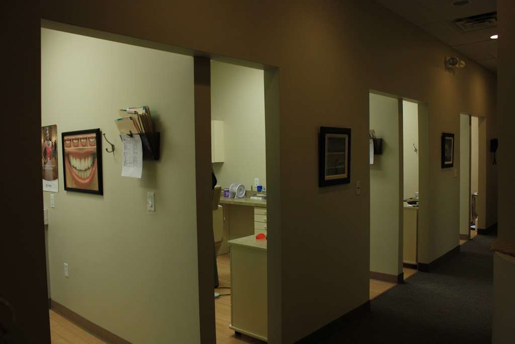 Towne Point Dental | 843 State Route 33, Freehold, NJ 07728, USA | Phone: (732) 409-0400