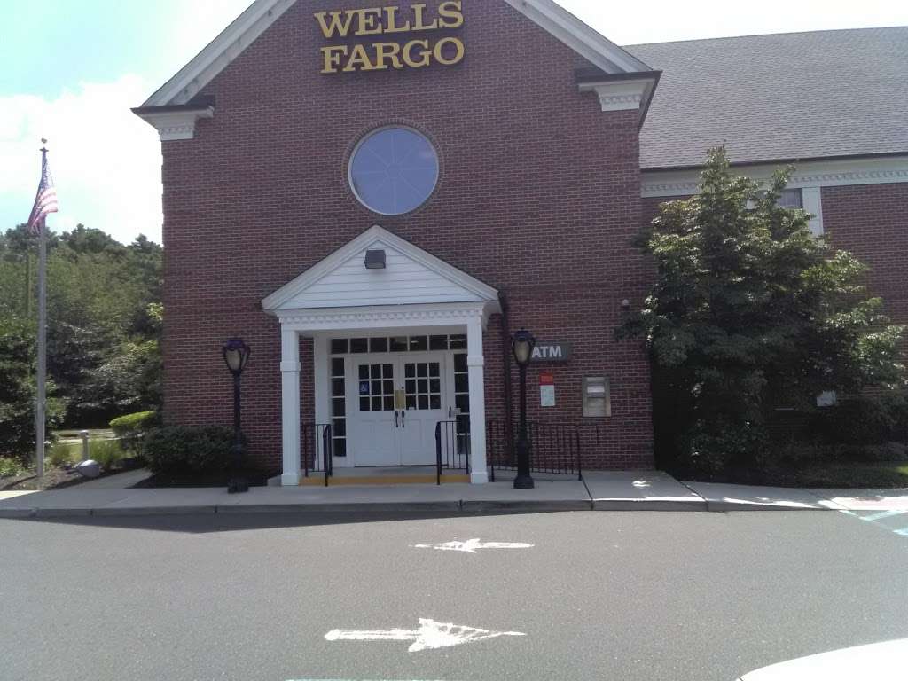 Wells Fargo Bank | 2 S Colonial Dr, Manchester Township, NJ 08759 | Phone: (732) 657-2277