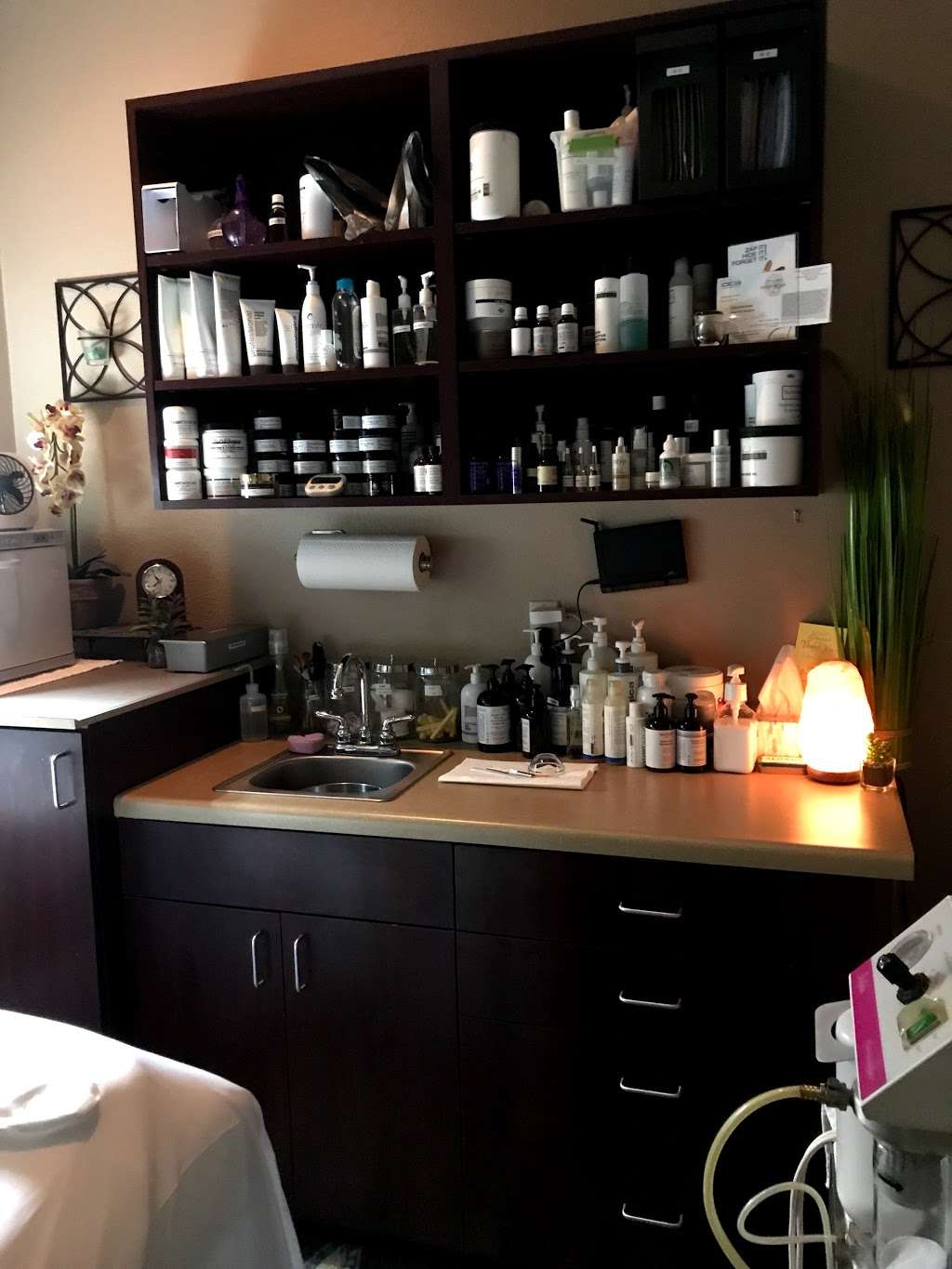 Derma Spa | 3700 Van Buren Boulevard, Riverside, CA 92503, USA | Phone: (951) 351-8696