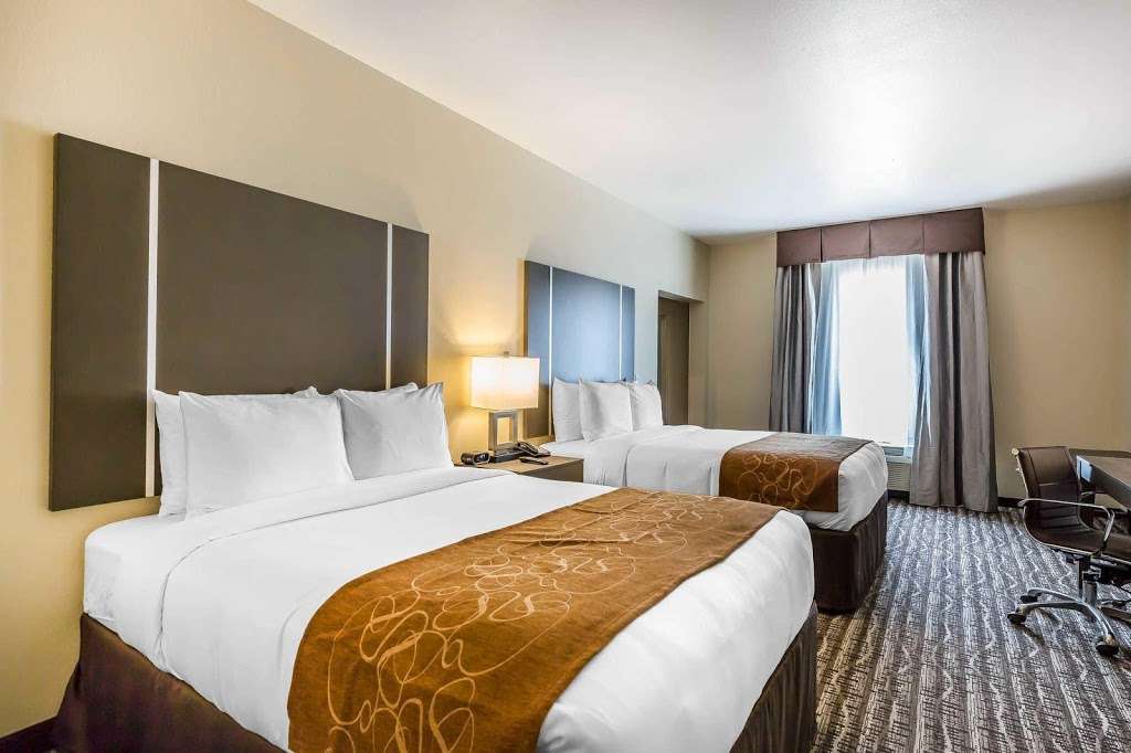 Comfort Suites Northwest Houston at Beltway 8 | 8155 N. Sam Houston Parkway W, Houston, TX 77064, USA | Phone: (346) 206-3300