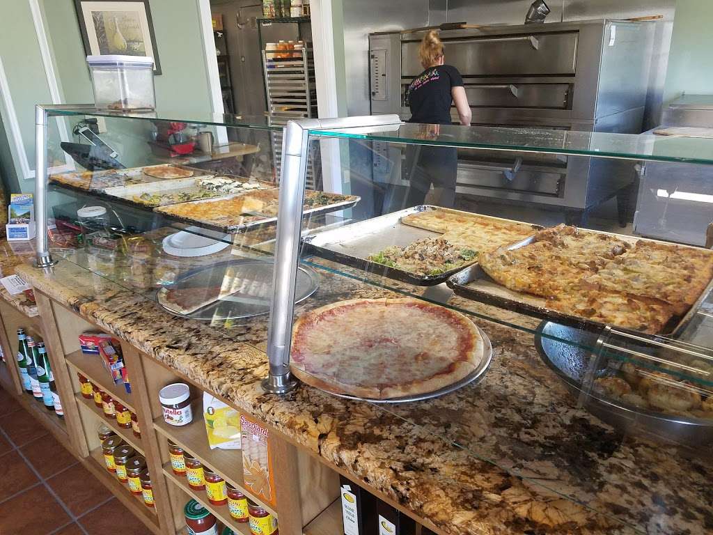 Toscos Italian Delight | 301 Main St, Red Hill, PA 18076 | Phone: (215) 541-2308