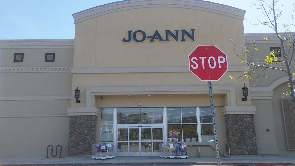 JOANN Fabrics and Crafts | 16685 Sierra Lakes Pkwy 100 Lot 4, Fontana, CA 92336, USA | Phone: (909) 231-6017