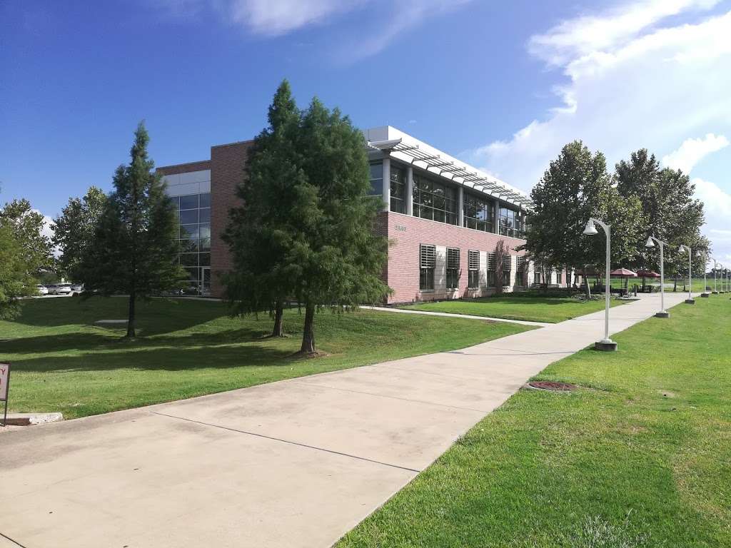 Fort Bend County Libraries University Branch 14010 University Blvd