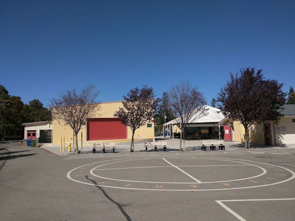 Gardner Bullis Elementary School | 25890 Fremont Rd, Los Altos Hills, CA 94022, USA | Phone: (650) 559-3200