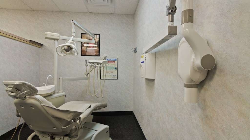 Dental Solutions of Deptford | 1450 Clements Bridge Rd Ste 13, Deptford Township, NJ 08096, USA | Phone: (856) 322-0536