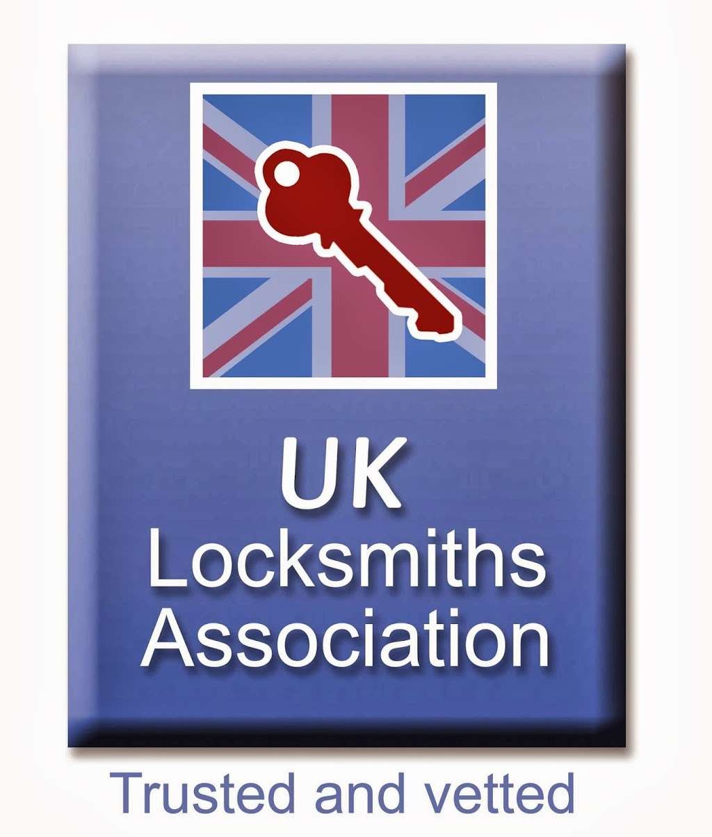 Frosty Locks | 21 Tree Cl, Abridge, Romford RM4 1BL, UK | Phone: 01992 813015