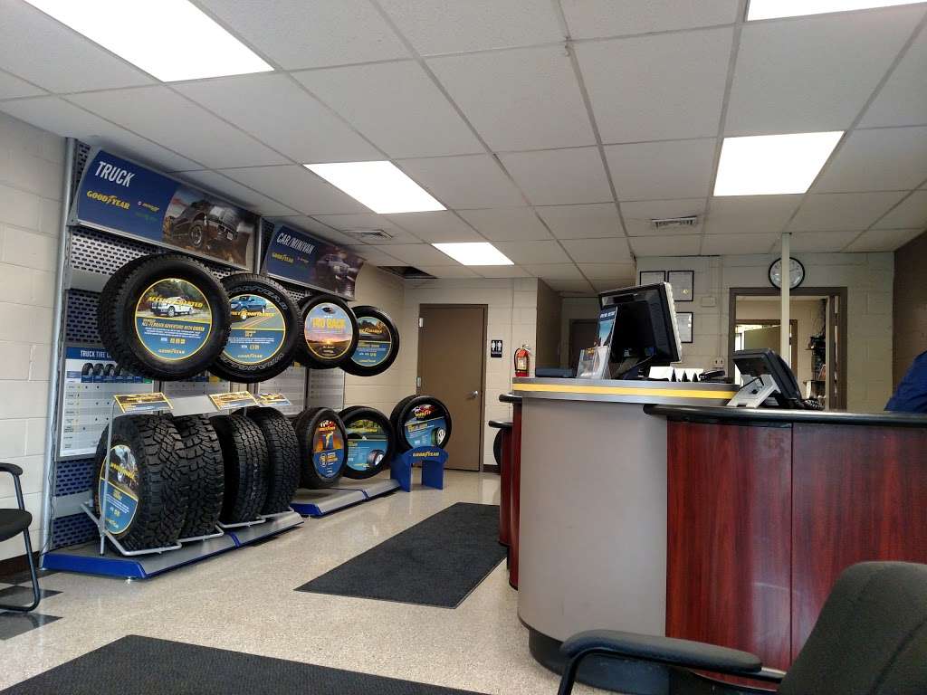 Goodyear Auto Service | 3151 E Lincoln Hwy, Thorndale, PA 19372 | Phone: (610) 384-0202