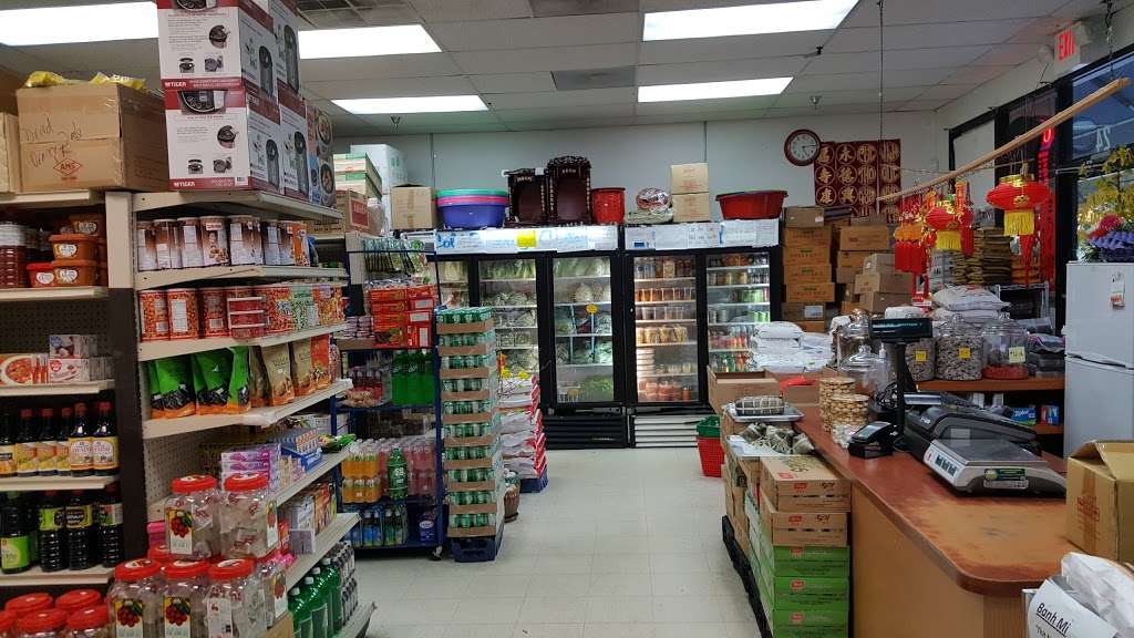 Vinh Hung Oriental Market | 2845 N Military Trl, West Palm Beach, FL 33409 | Phone: (561) 687-3114