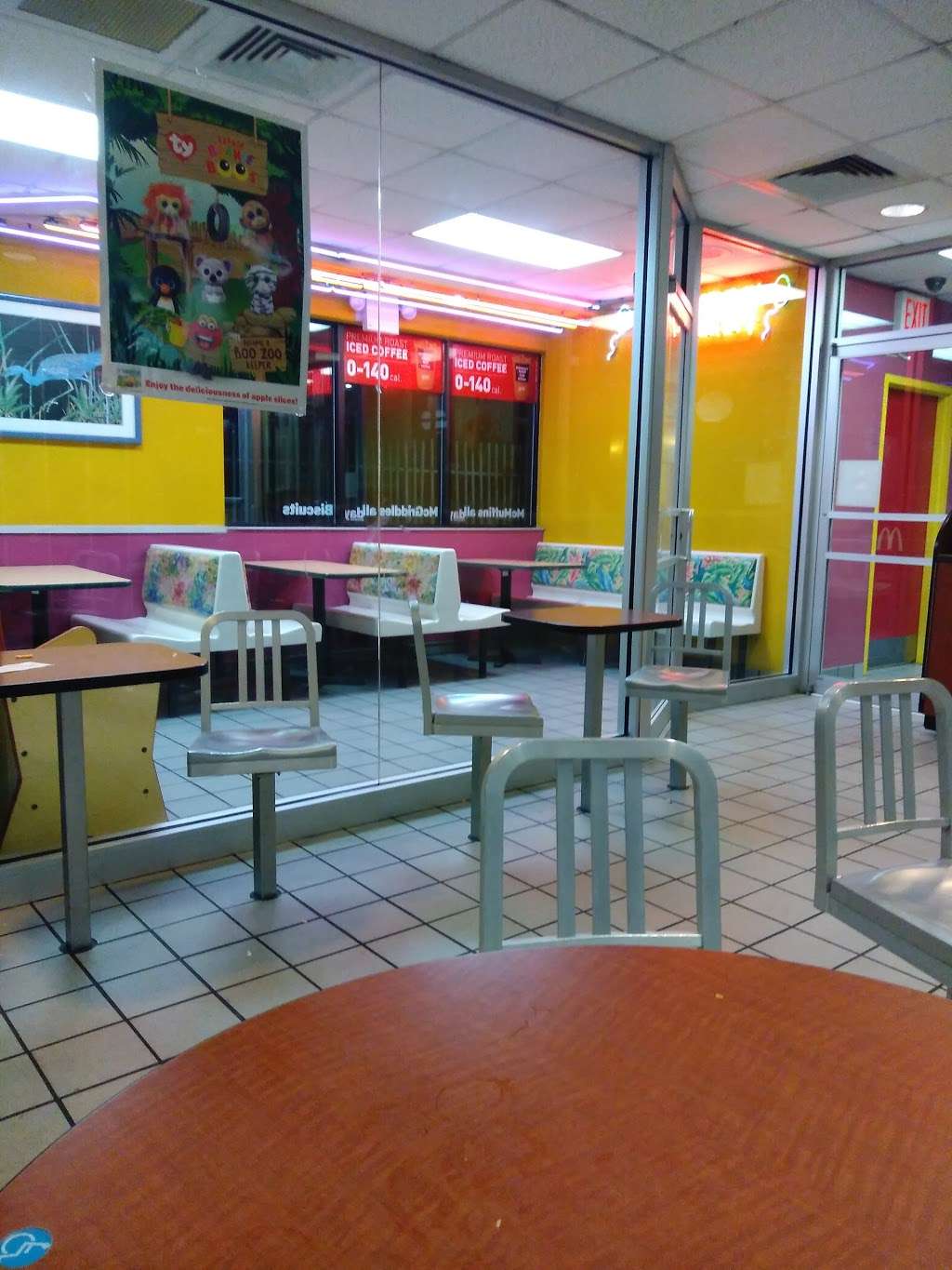 McDonalds | 875 Garrison Ave, Bronx, NY 10474, USA | Phone: (718) 617-0329