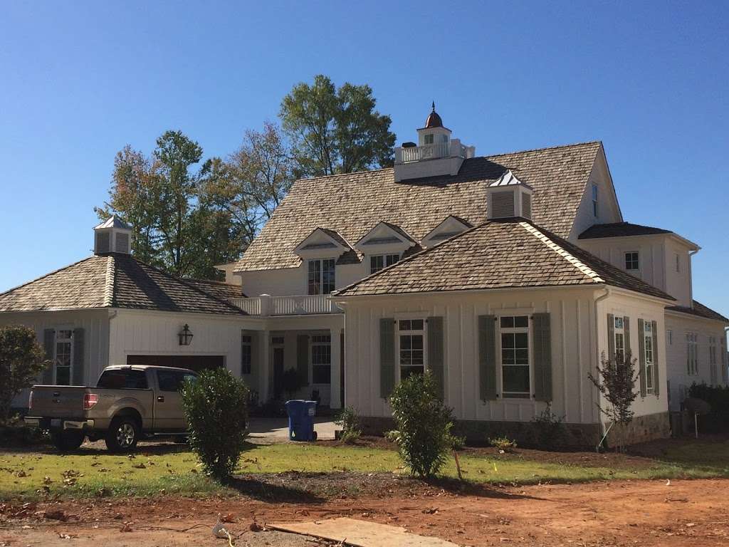 Charlottes Best Roofers.Com | 18705 Vineyard Point Ln, Cornelius, NC 28031 | Phone: (704) 774-6776