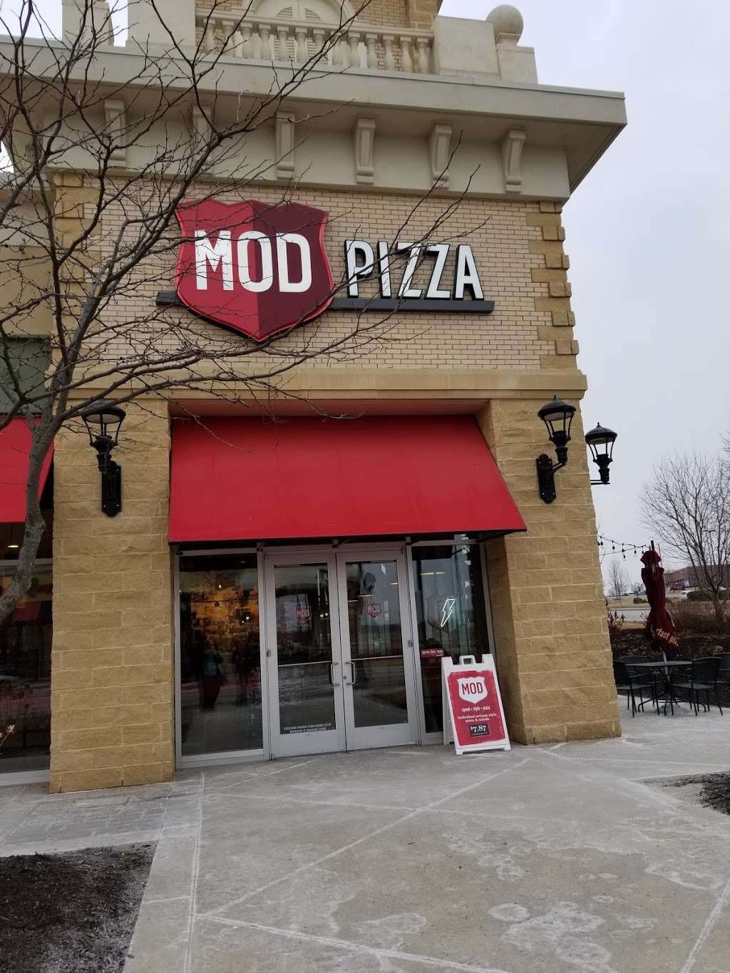 MOD Pizza | 1112 NE Coronado Dr, Blue Springs, MO 64014, USA | Phone: (816) 406-0963