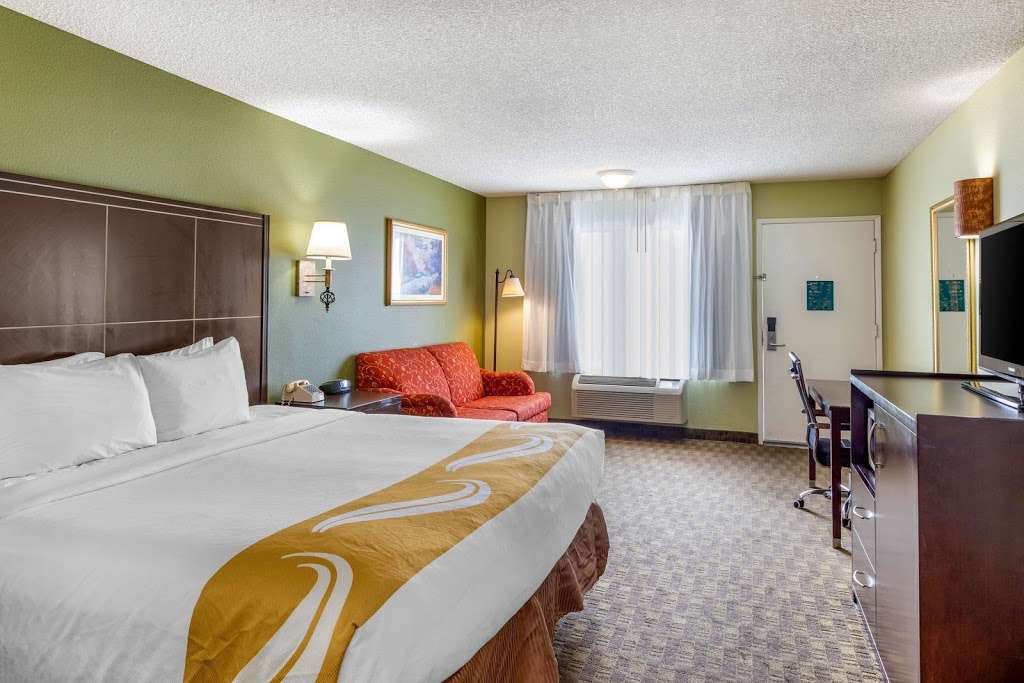 Quality Inn & Suites Buena Park Anaheim | 7555 Beach Blvd, Buena Park, CA 90620, USA | Phone: (714) 522-7360