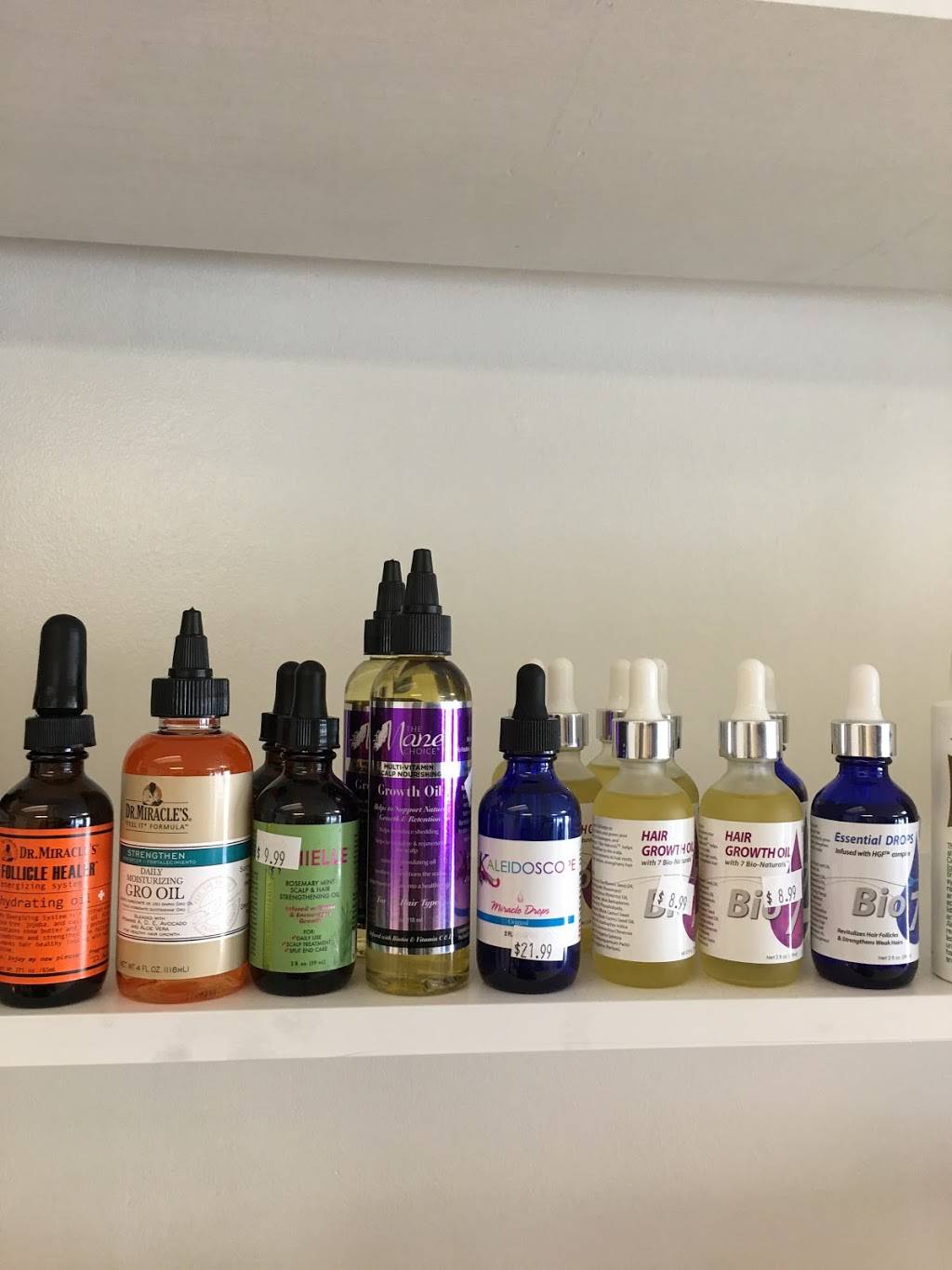 Her Crown Beauty Supply Store | 3035 Fayetteville St A, Durham, NC 27707, USA | Phone: (919) 225-8235