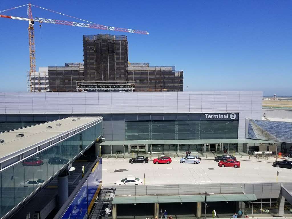 SFO Airport Terminal 2 - Lower Level | California 94128