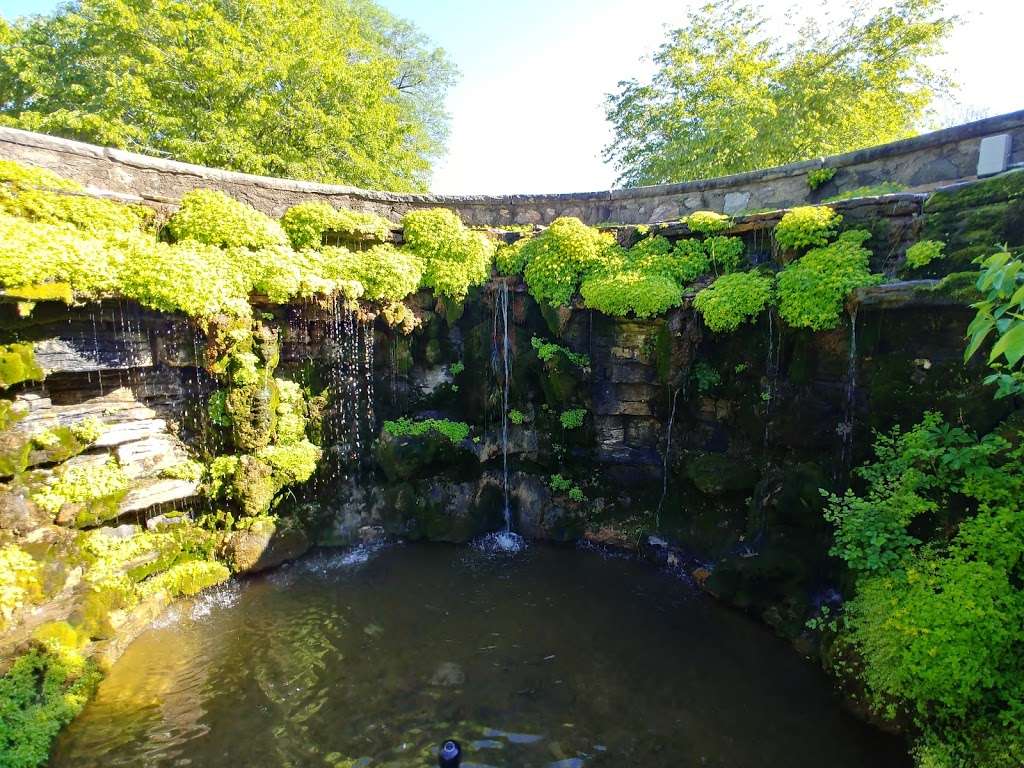 Boerner Botanical Gardens | 9400 Boerner Dr, Hales Corners, WI 53130, USA | Phone: (414) 525-5600