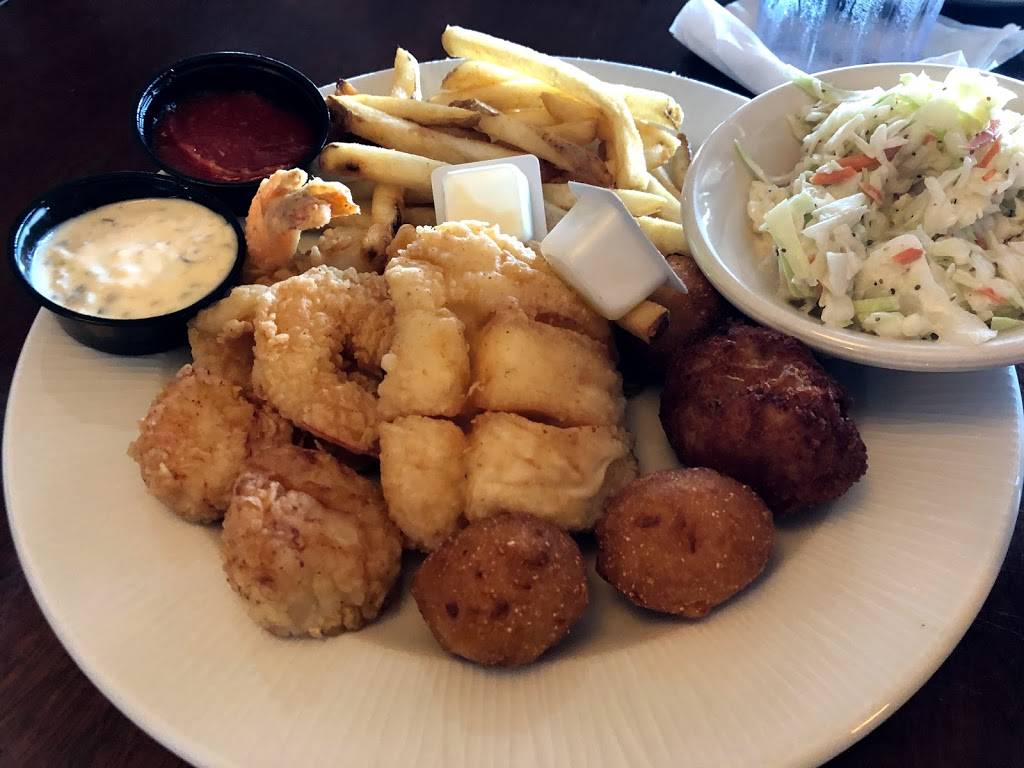 Watermans Surfside Grille | 415 Atlantic Ave, Virginia Beach, VA 23451, USA | Phone: (757) 428-3644