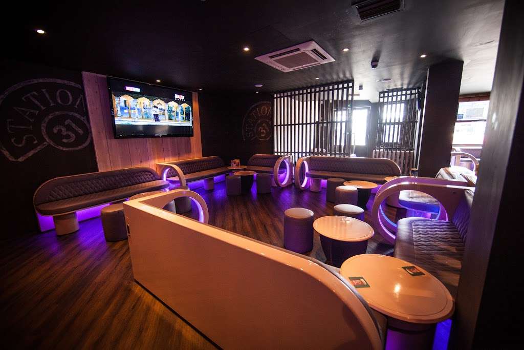 Station 31 - Bar & Indian Restaurant | 299 Harrow Rd, Wembley HA9 6BD, UK | Phone: 020 8900 0173