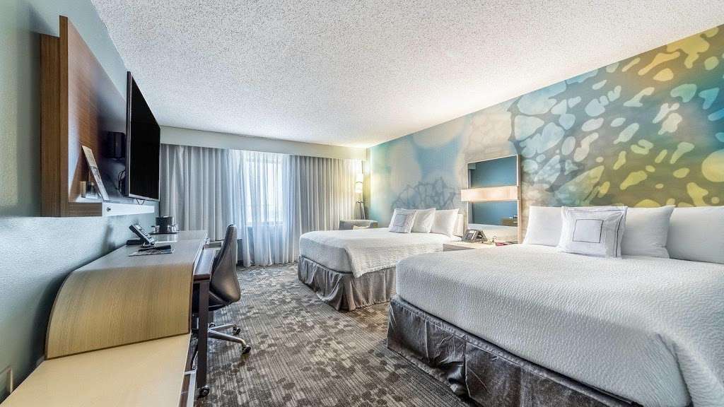 Courtyard by Marriott Dallas DFW Airport South/Irving | 2280 Valley View Ln, Irving, TX 75062, USA | Phone: (972) 790-8990