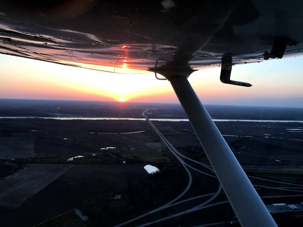 St. Louis Flight Training | 2500 Vector Dr, Cahokia, IL 62206, USA | Phone: (618) 670-5782