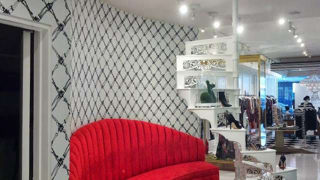 Wall Decor Wallpaper hanging LLC | 2445 Riverside Ave, Seaford, NY 11783 | Phone: (646) 370-9156