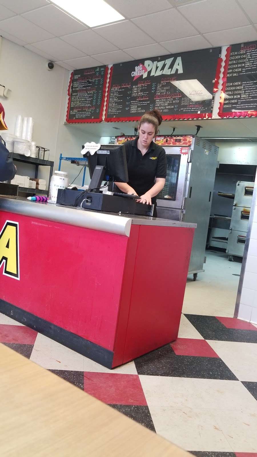 Big Cheese Pizza | 11004 Kentucky Springs Rd, Mineral, VA 23117, USA | Phone: (540) 894-4270